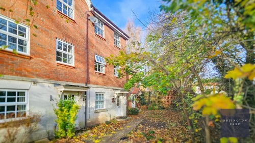 Arrange a viewing for ROOM 5 - 77 Copenhagen Way, Norwich